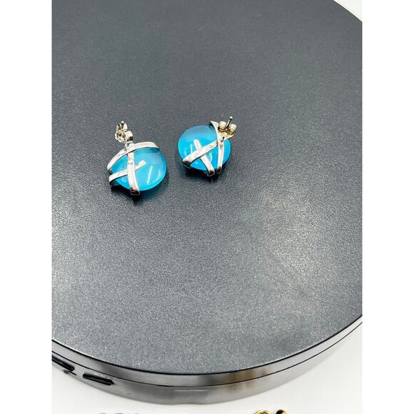 DOBBS 925 PE Sterling Silver Blue Stone Cabochon Pierced Earrings Vintage 5/8" - Picture 4 of 16